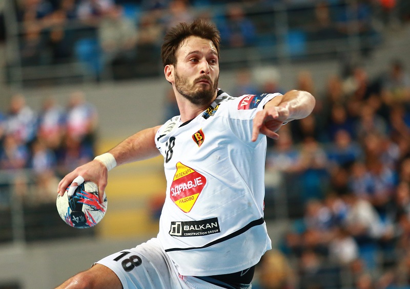 ХРВАТСКИ РУКОМЕТАШ КАРАЧИЋ: Ако буде инцидената бранићемо Србе телима